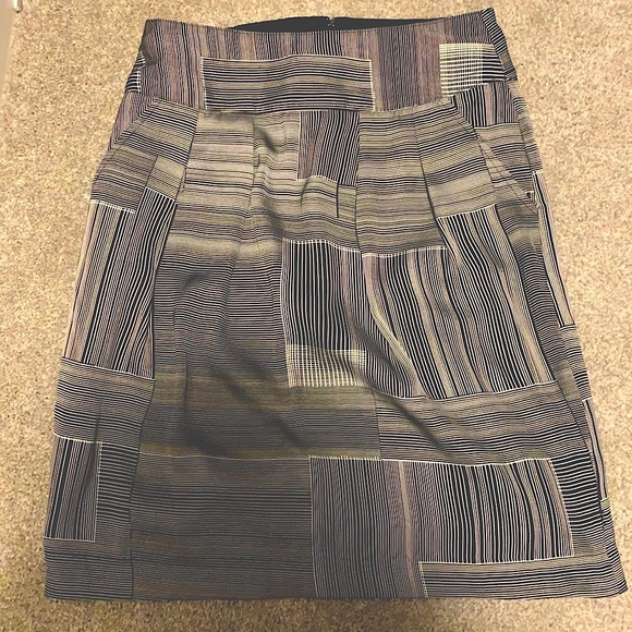 RW&Co Classic black and white skirt - Picture 1 of 4